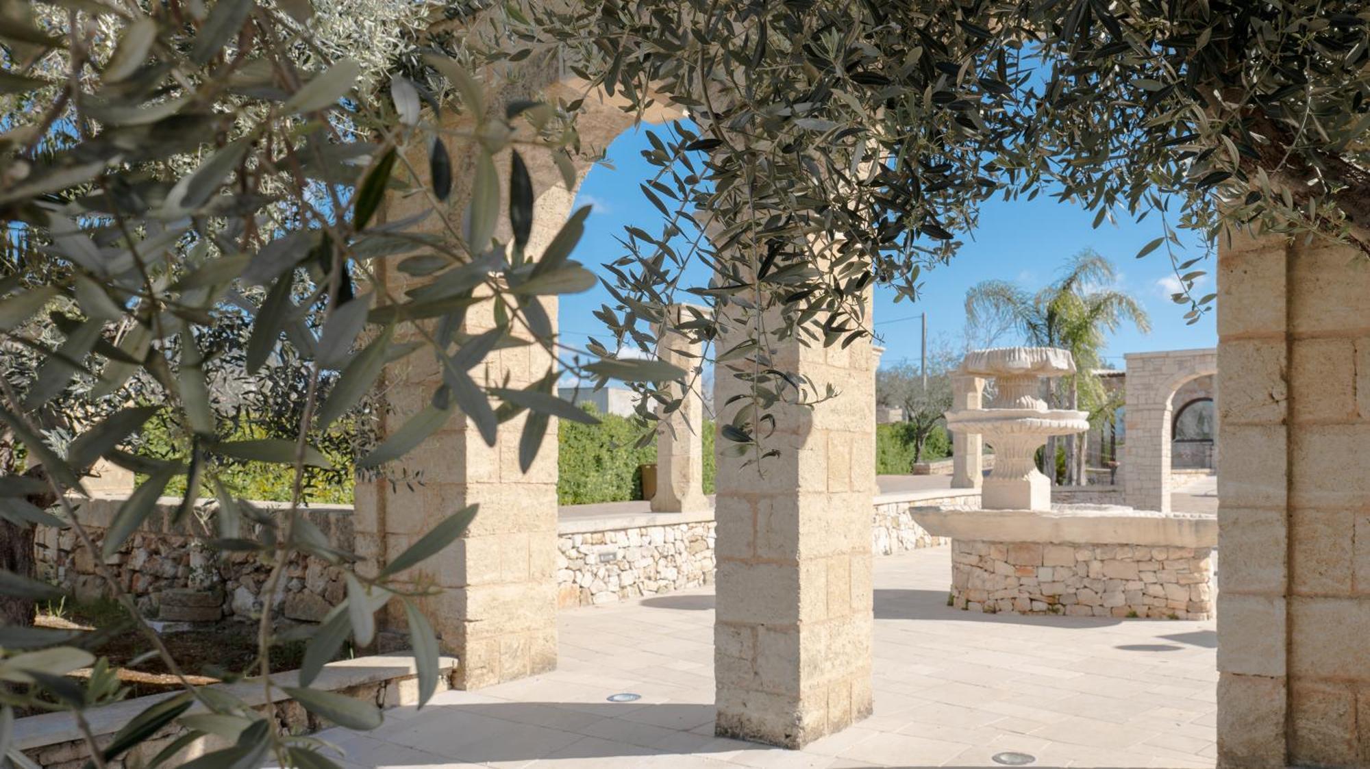 Borgo Specchia Natural Resort Buitenkant foto